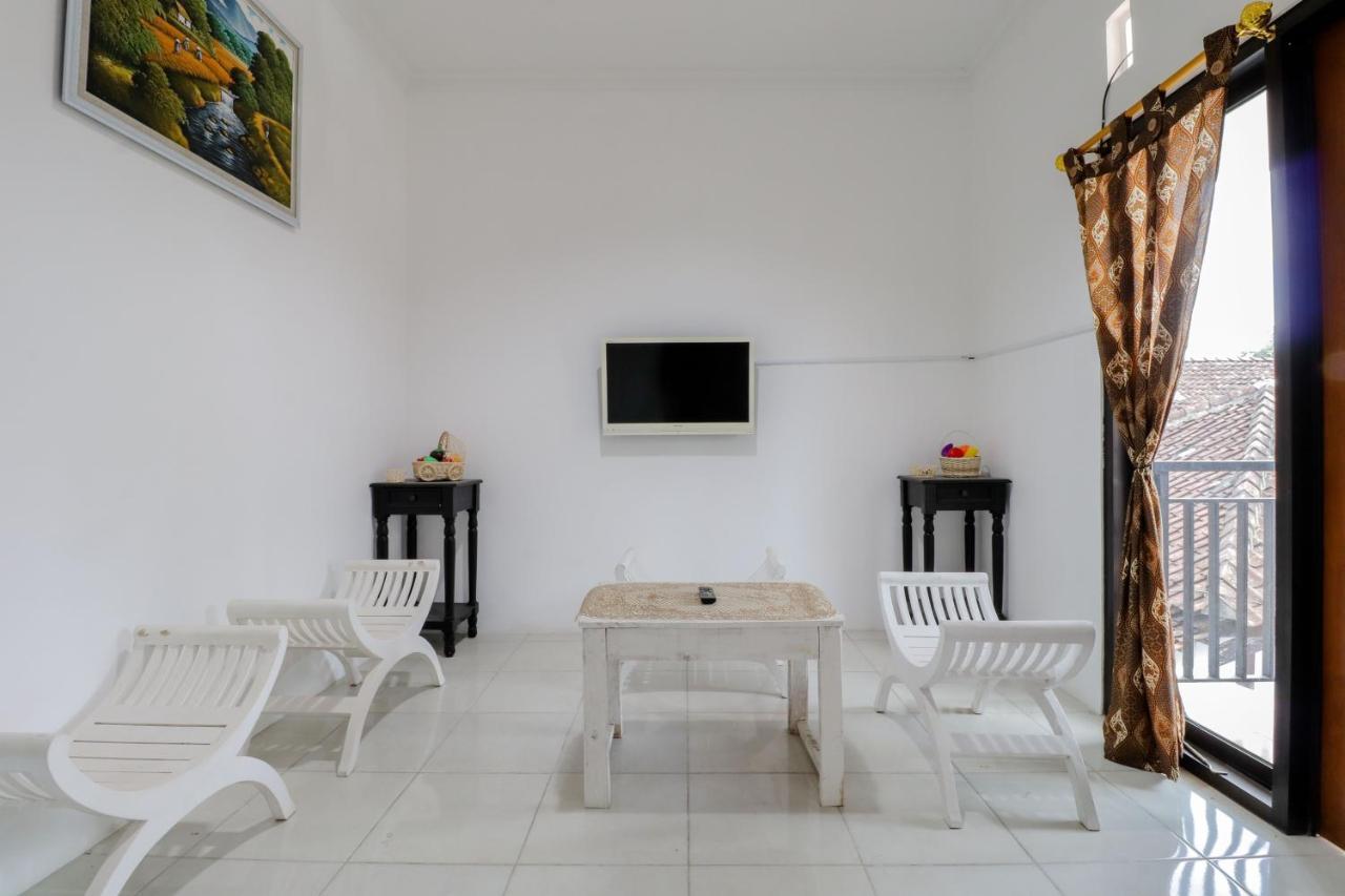 Java Homestay Yogyakarta Esterno foto